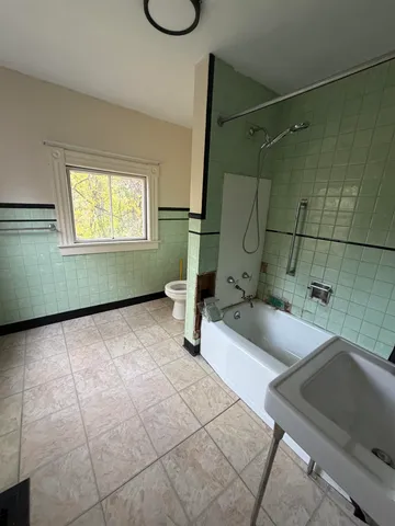 $382,000 | 88-90 Westminster Street, Rockingham, VT 05101