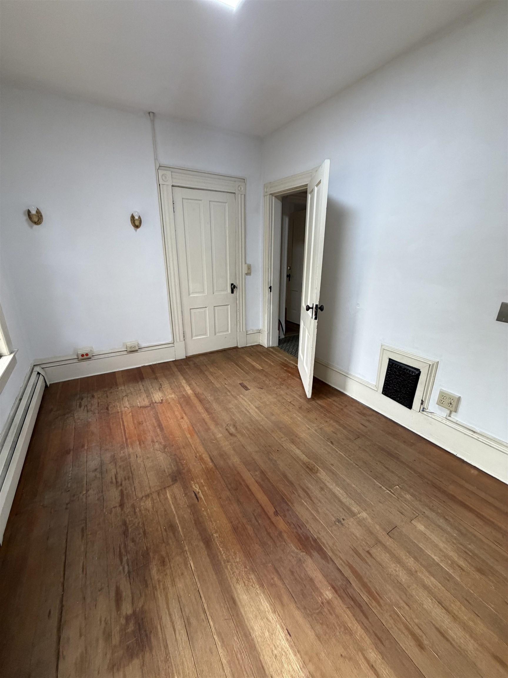 88-90 Westminster Street Rockingham, VT 05101 - Photo 29 of 36