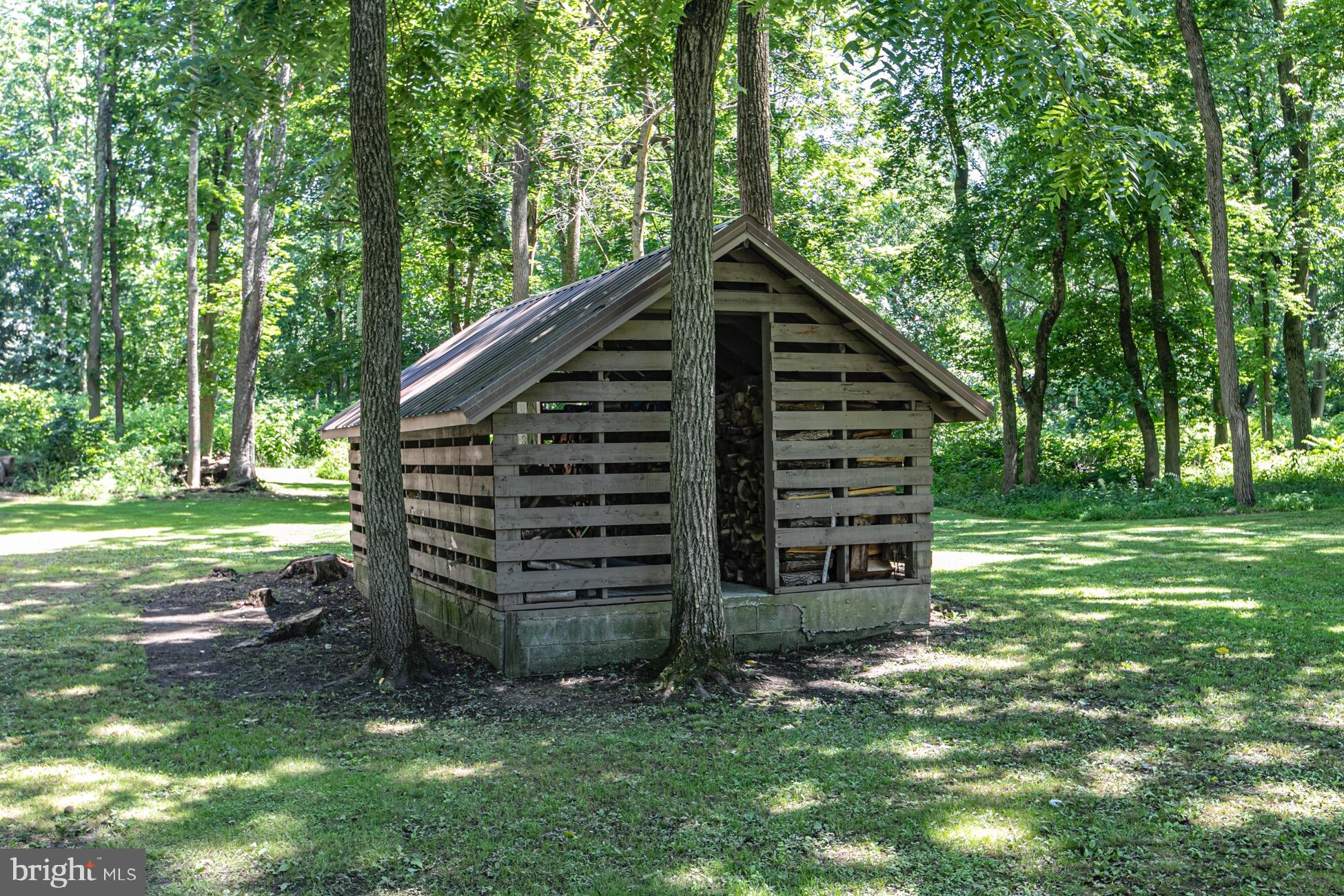 423 Ellisdale Road Crosswicks, NJ 08515 - Photo 37 of 39 Wood Shed