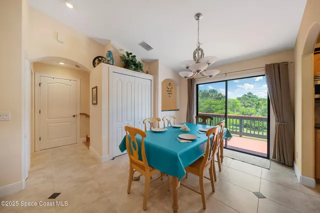 $799,995 | 6710 Florida A1A, Melbourne Beach, FL 32951