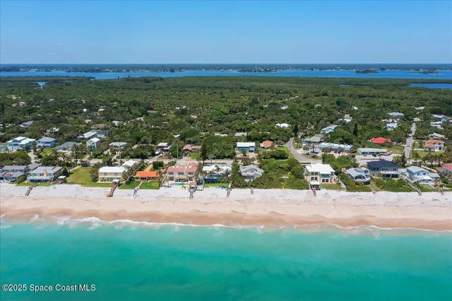 $799,995 | 6710 Florida A1A, Melbourne Beach, FL 32951