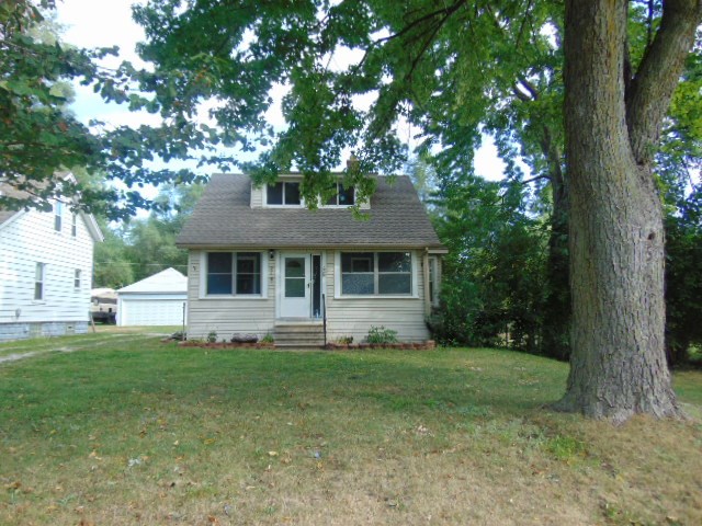 22151 15 Mile Road Clinton Township, MI 48035 - Photo 2 of 37