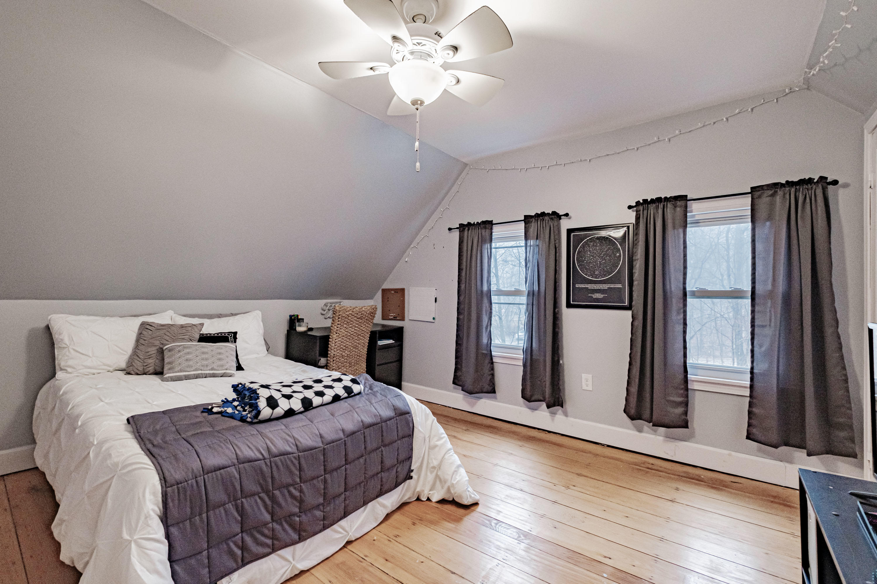 1083 Bridgton Road Westbrook, ME 04092 - Photo 21 of 43 Main House Second Floor Bedroom (3)