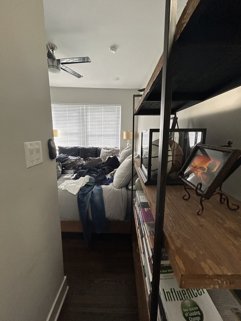 709 West Barry Avenue, Unit S2 Chicago, IL 60657 - Photo 11 of 11