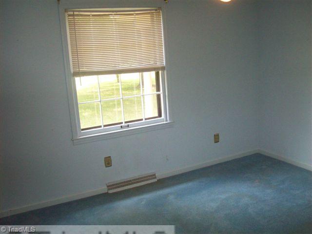 644 Summit Road Eden, NC 27288 - Photo 14 of 14 2nd Bedroom.