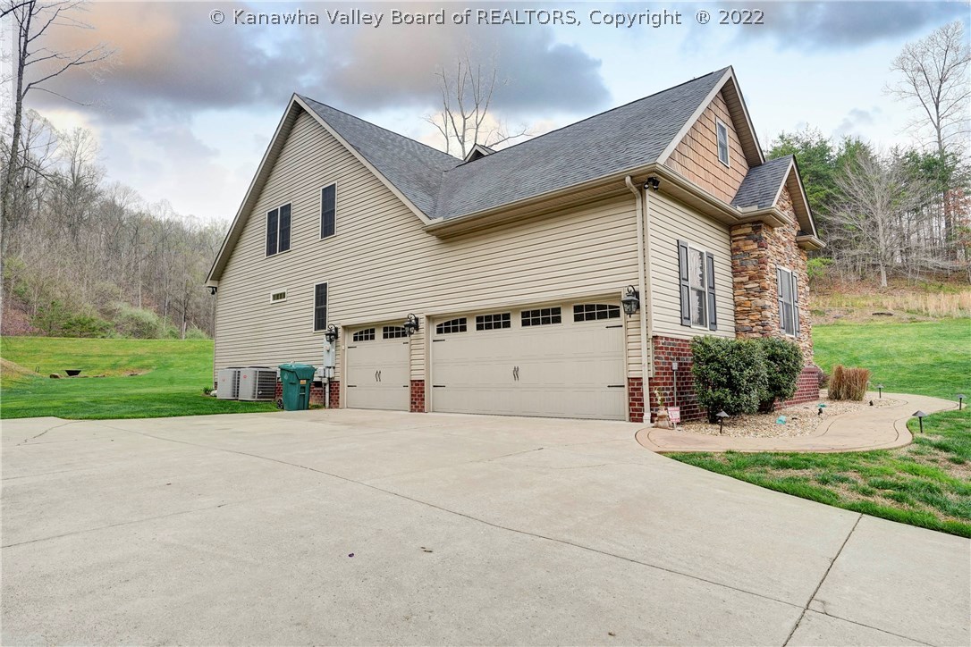 64 Waterloo Way Winfield, WV 25213 - Photo 3 of 50 Gallery Image 3