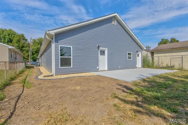 $315,000 | 731 Dugger Street, Bethalto, IL 62010