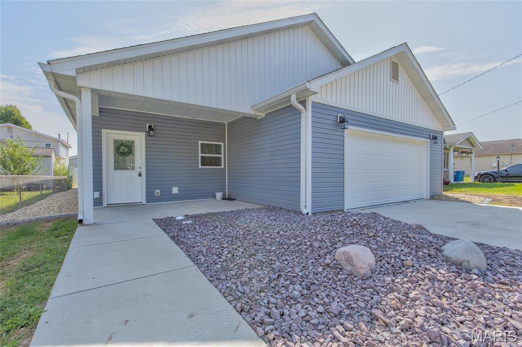 731 Dugger Street Bethalto, IL 62010 - Photo 6 of 51