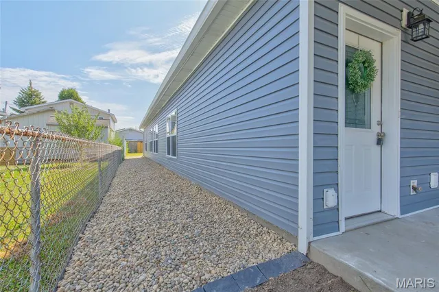 $315,000 | 731 Dugger Street, Bethalto, IL 62010