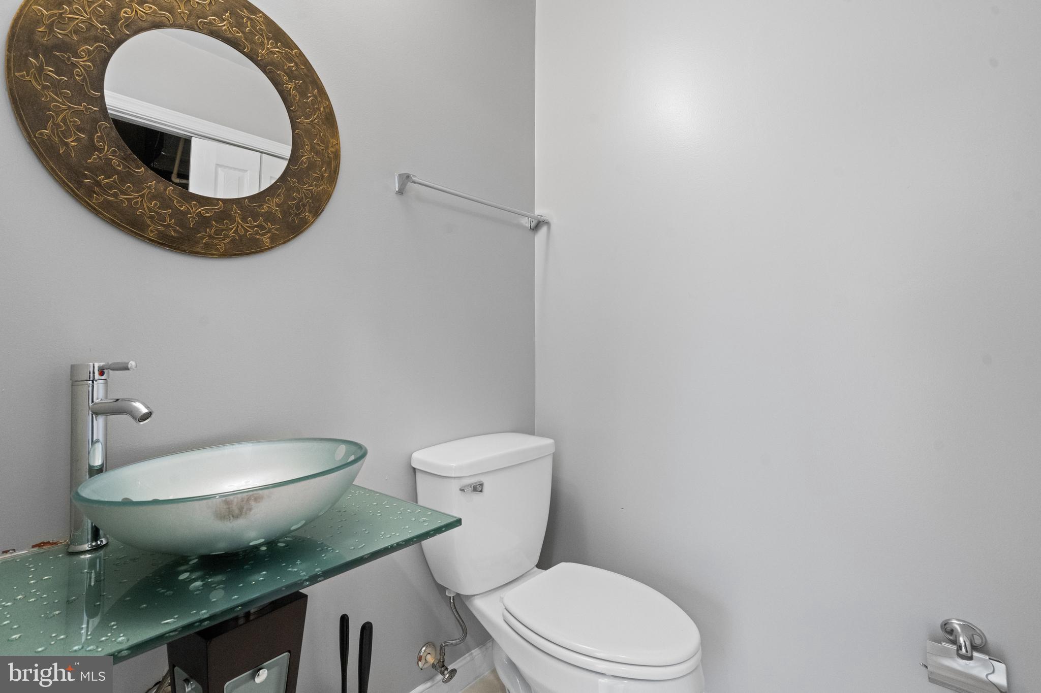 1017 48th Street Northeast Washington, DC 20019 - Photo 11 of 36