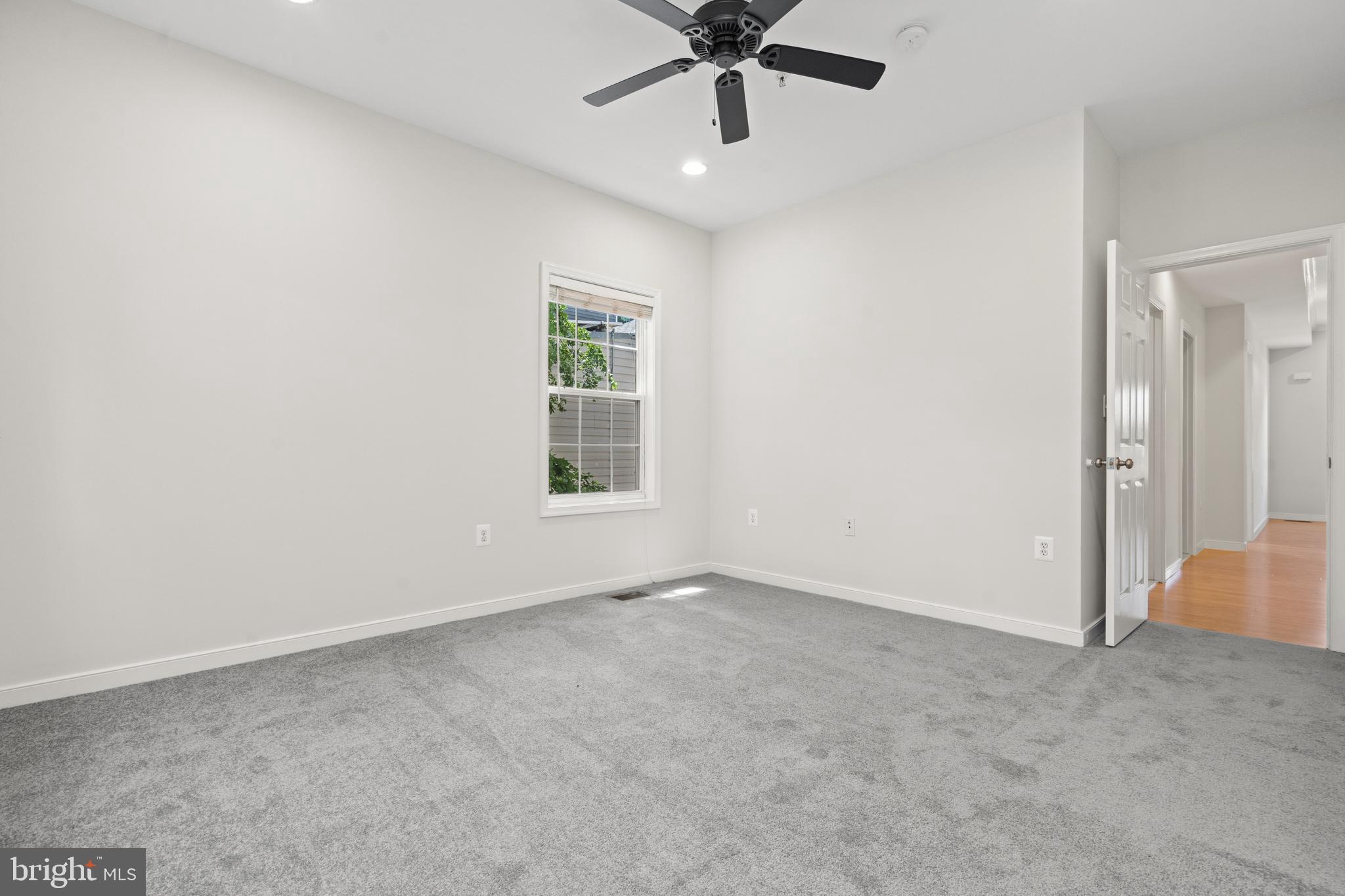 1017 48th Street Northeast Washington, DC 20019 - Photo 17 of 36