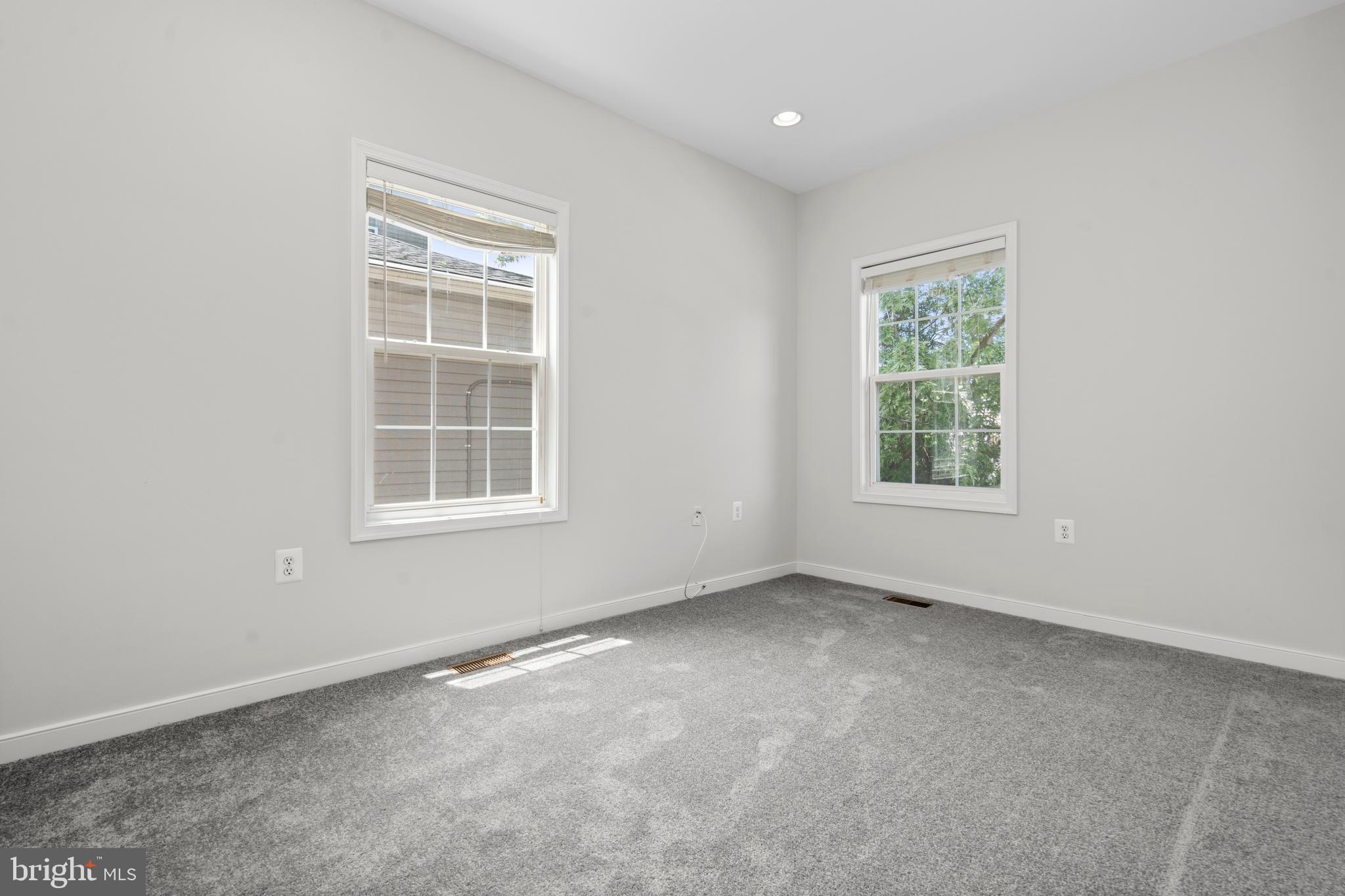 1017 48th Street Northeast Washington, DC 20019 - Photo 20 of 36
