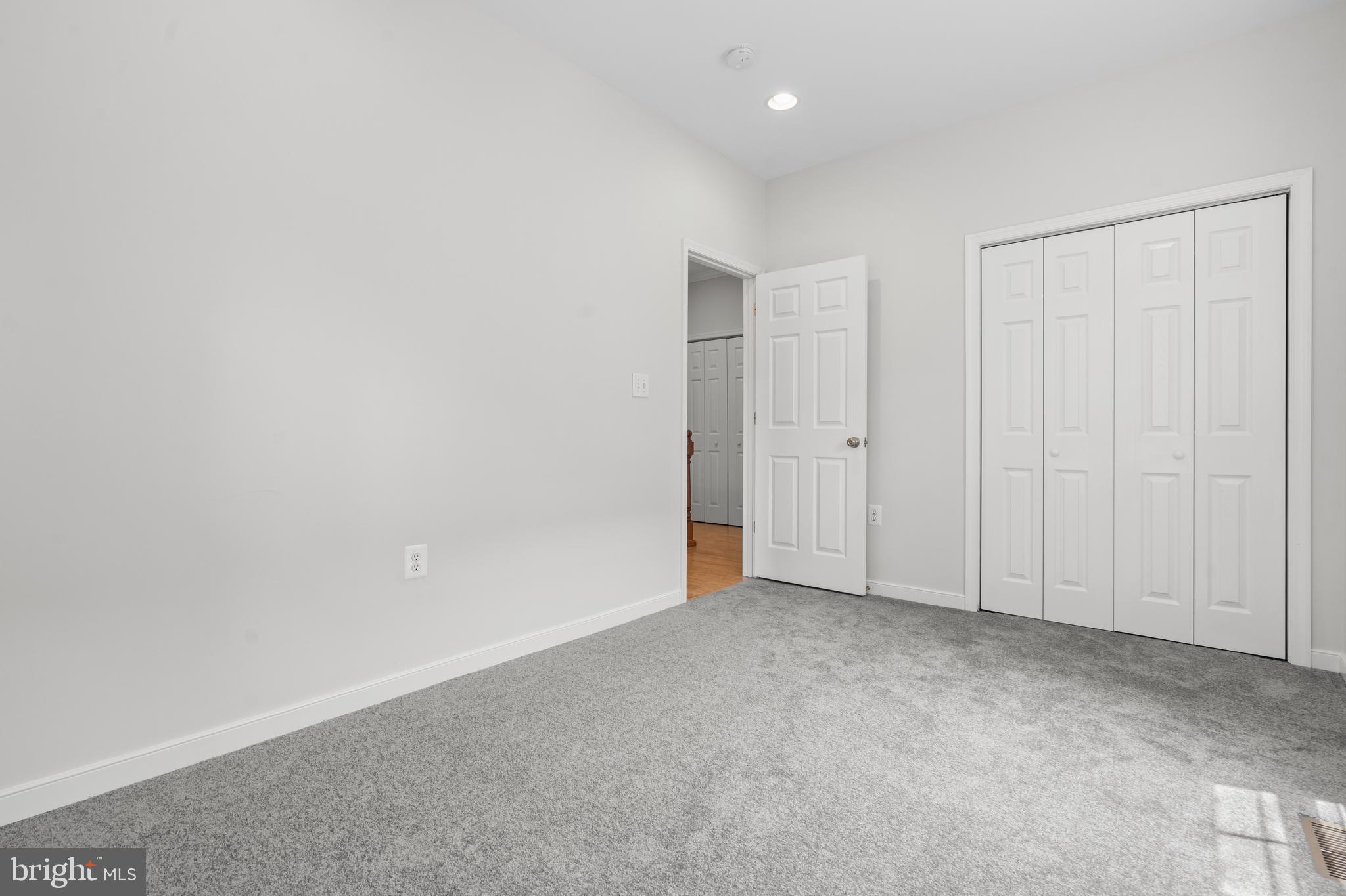 1017 48th Street Northeast Washington, DC 20019 - Photo 21 of 36