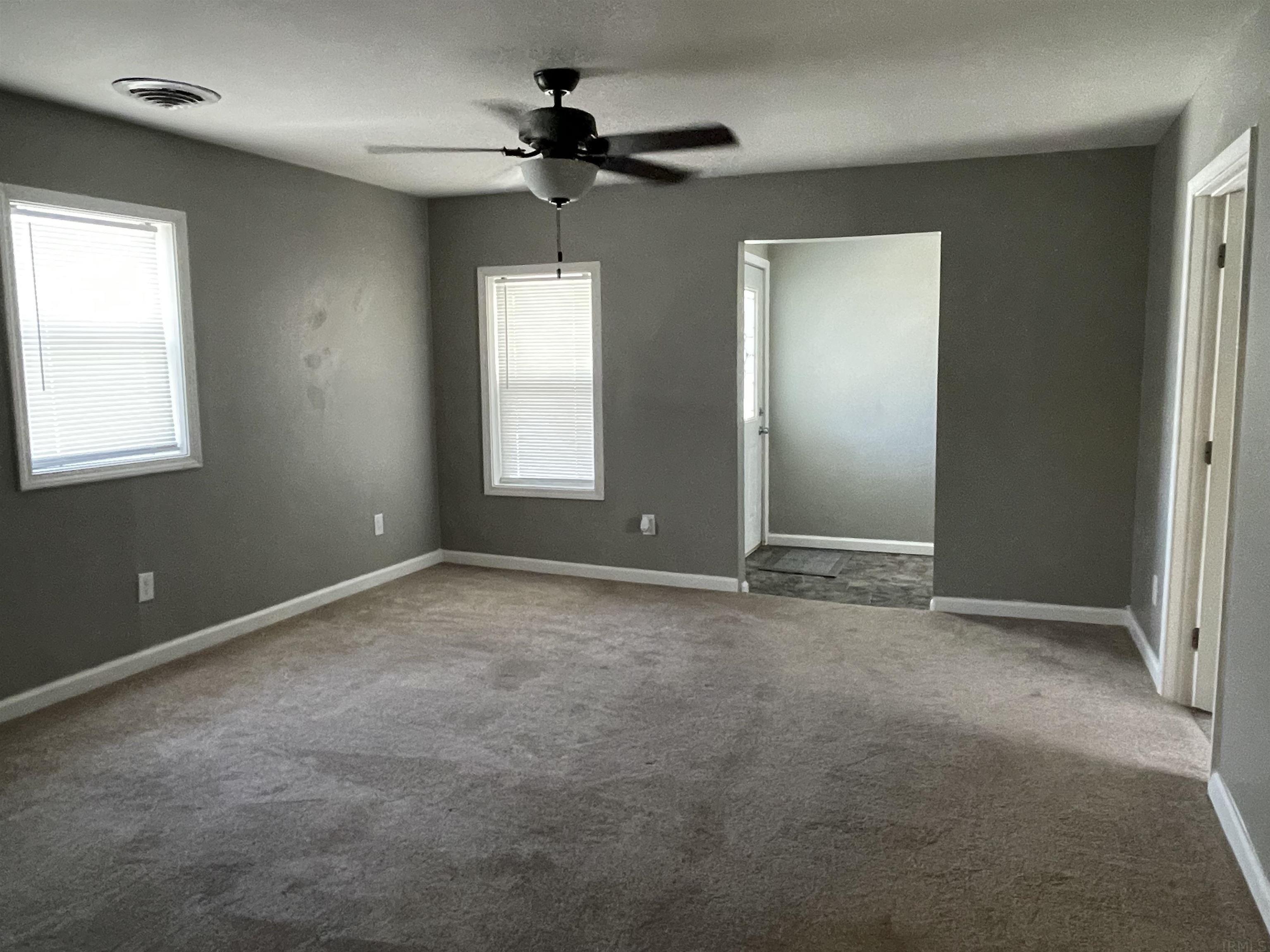 538 North Washington Street Decatur, IN 46733 - Photo 4 of 16
