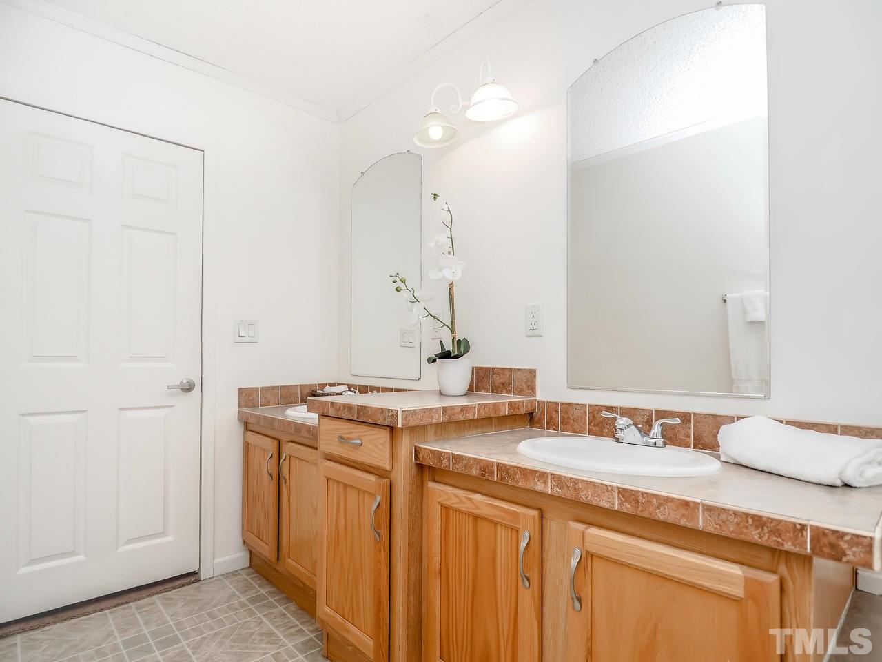 405 Buckingham Road Garner, NC 27529 - Photo 17 of 28 Gallery Image 17