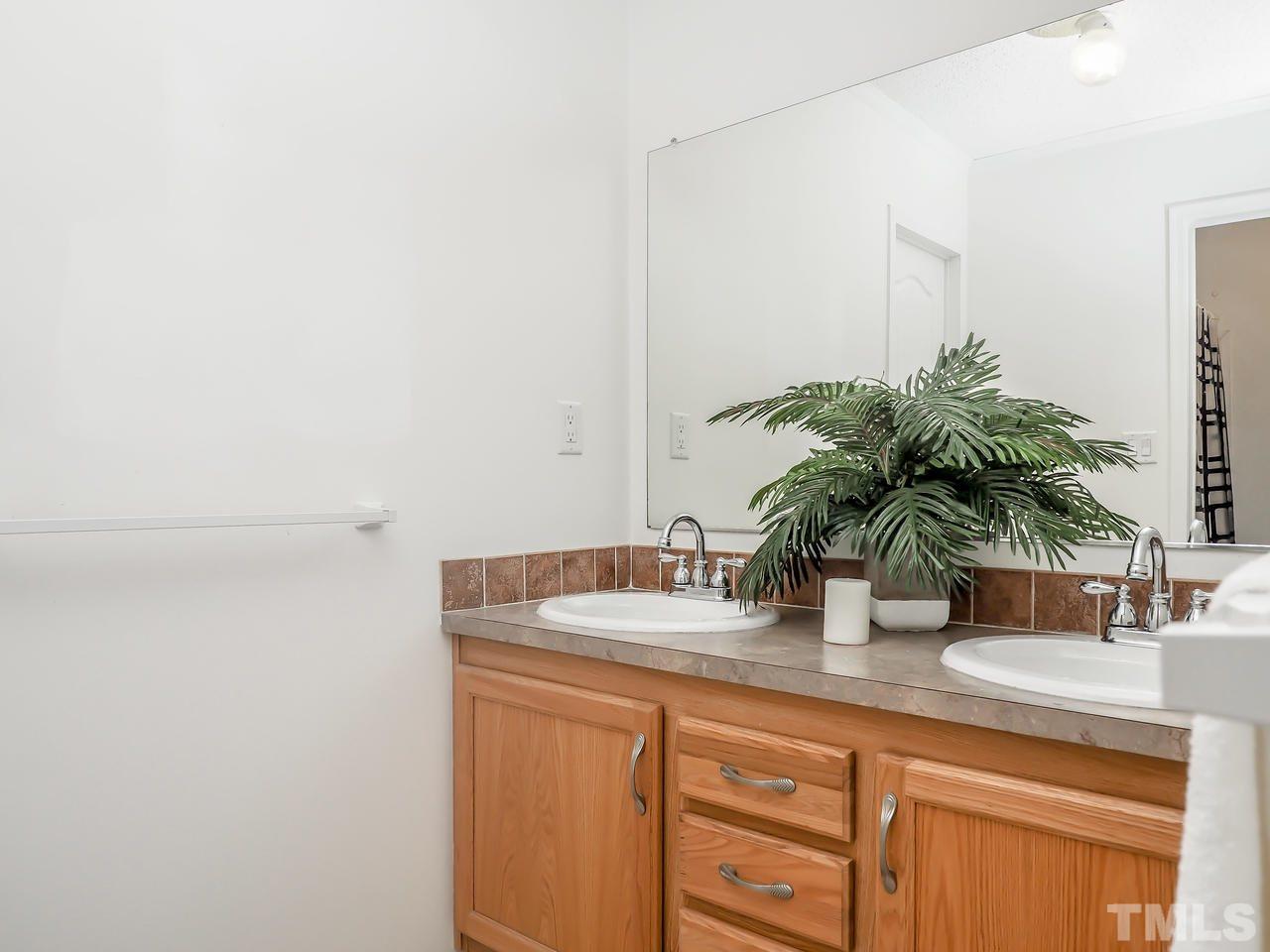 405 Buckingham Road Garner, NC 27529 - Photo 21 of 28 Gallery Image 21