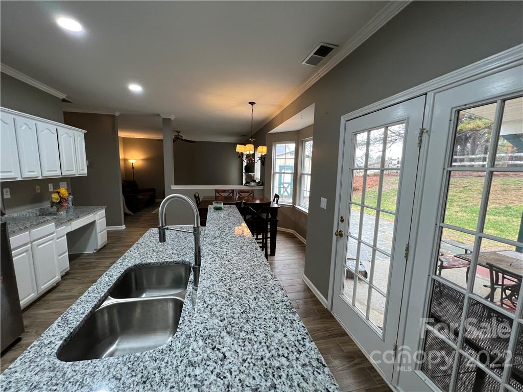 11830 Old Timber Road Charlotte, NC 28269 - Photo 25 of 28 Gallery Image 25