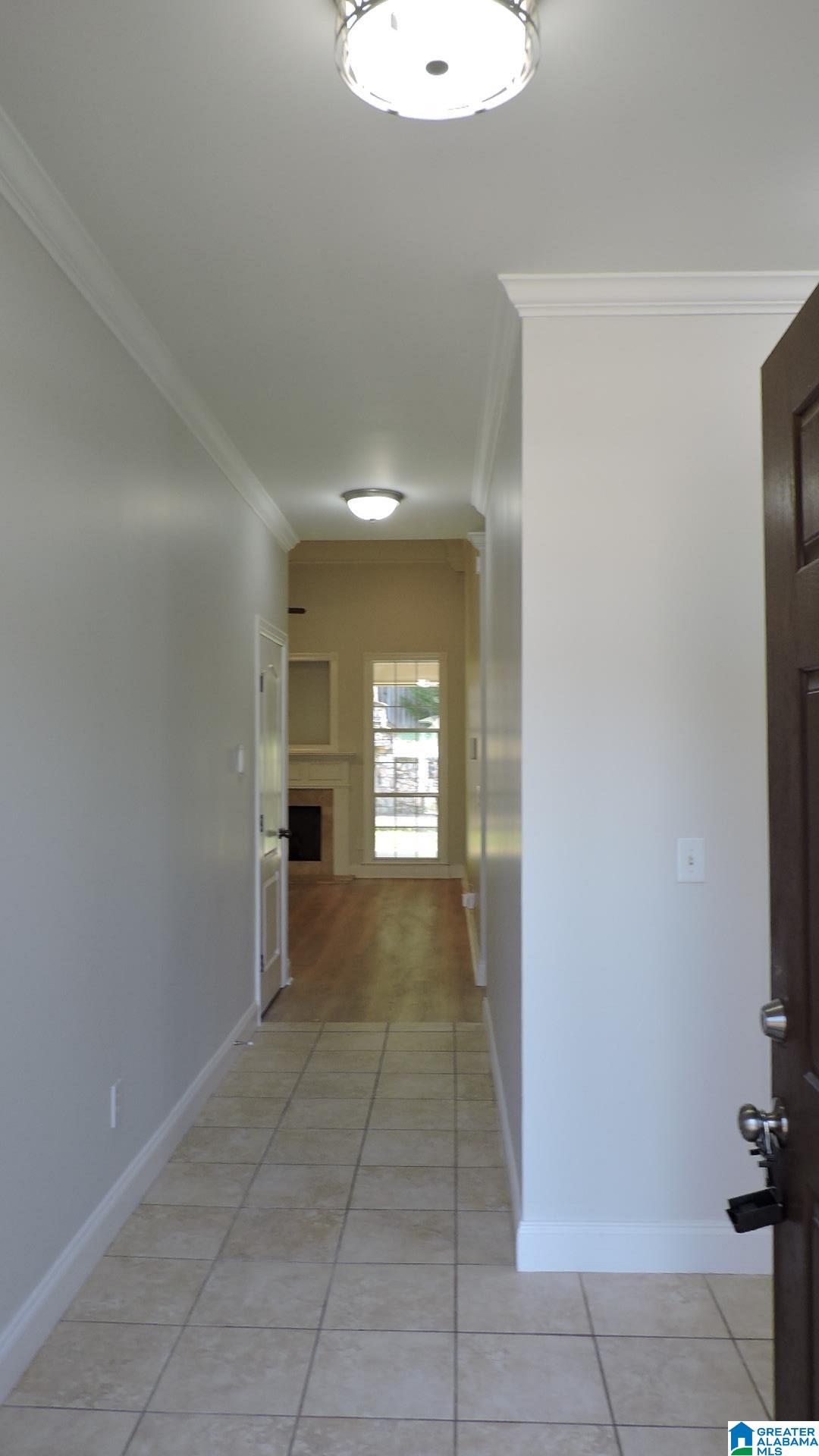 1032 Kerry Drive Calera, AL 35040 - Photo 5 of 28