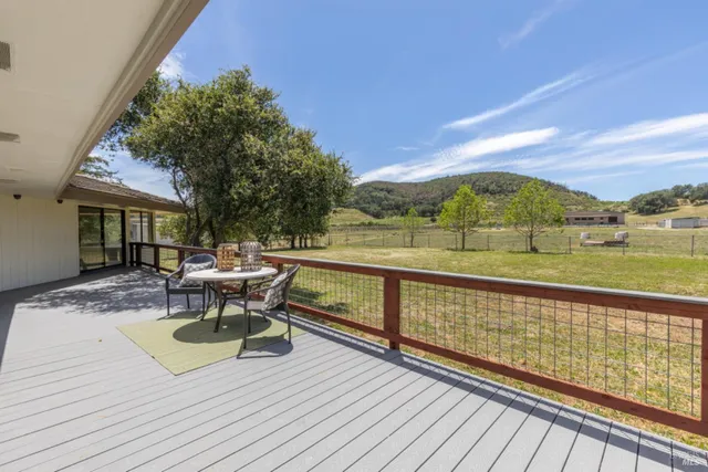 $4,950,000 | 7490 Wild Horse Valley Road, Napa, CA 94558