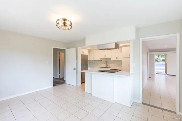 $4,950,000 | 7490 Wild Horse Valley Road, Napa, CA 94558