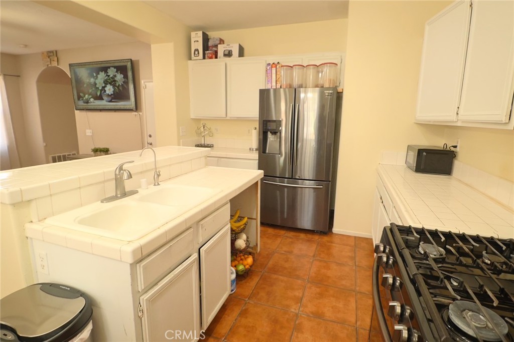 3891 Albillo Loop Perris, CA 92571 - Photo 14 of 29