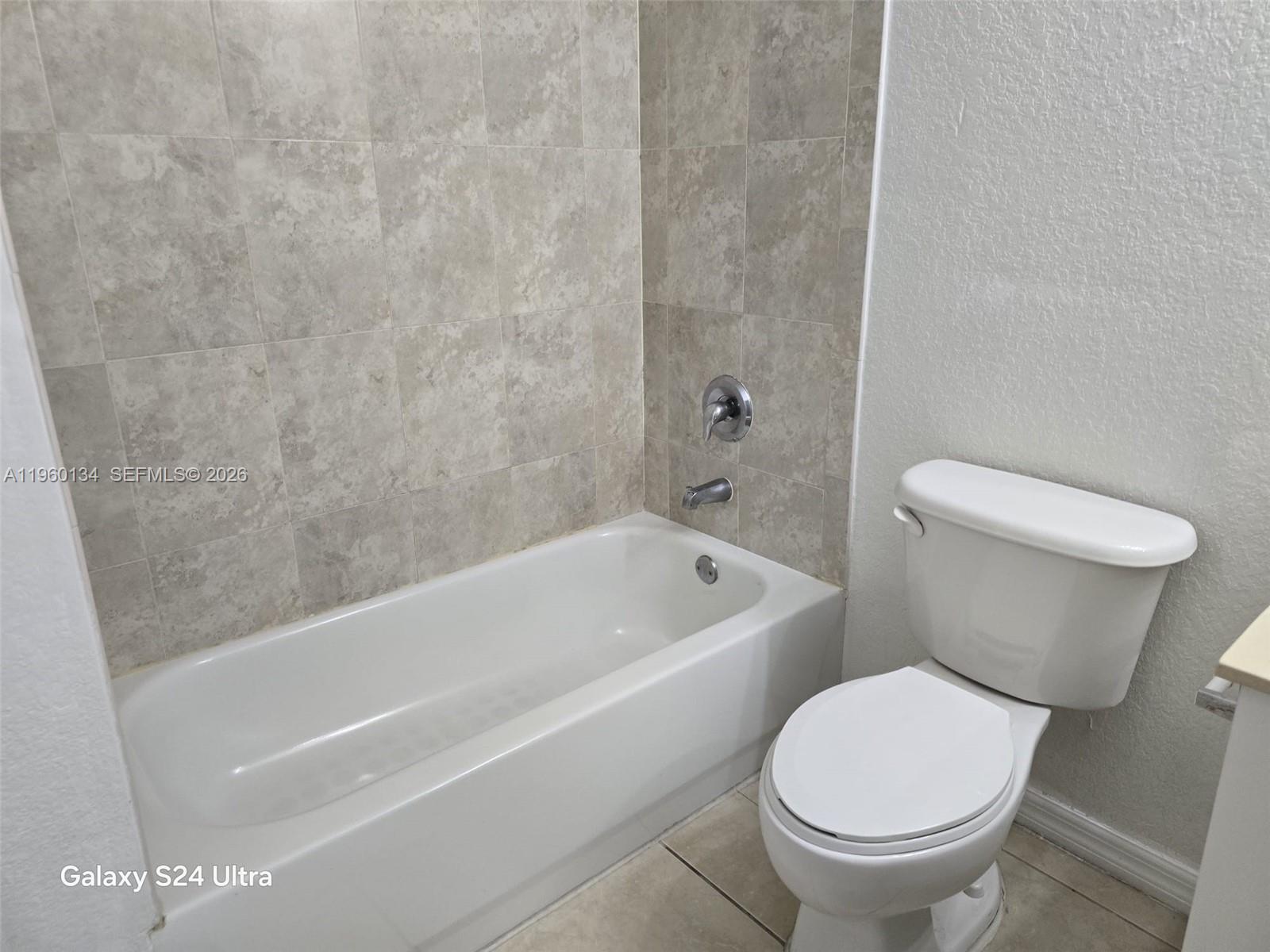 3908 Southwest 48th Avenue Pembroke Park, FL 33023 - Photo 14 of 16