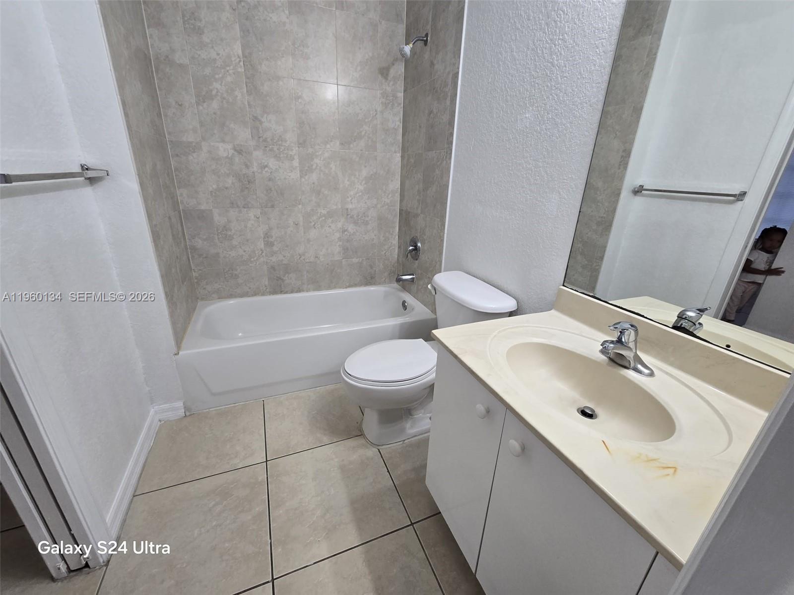 3908 Southwest 48th Avenue Pembroke Park, FL 33023 - Photo 15 of 16