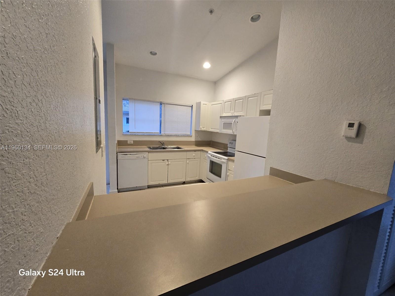 3908 Southwest 48th Avenue Pembroke Park, FL 33023 - Photo 3 of 16