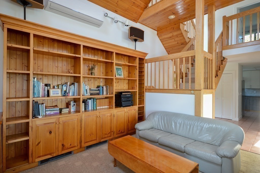 45 Pasture Road Bourne, MA 02534 - Photo 11 of 38