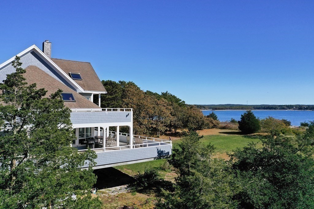 45 Pasture Road Bourne, MA 02534 - Photo 6 of 38