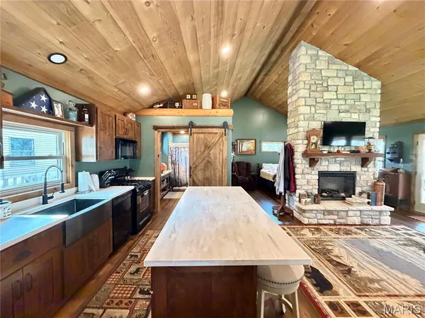 $474,900 | 1469 County Road 4280, Salem, MO 65560