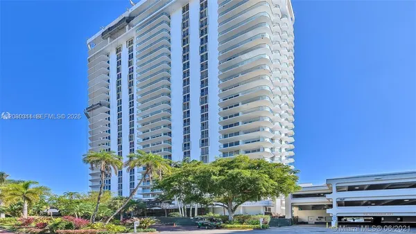$3,500 | 19707 Turnberry Way, Unit 16C, Aventura, FL 33180