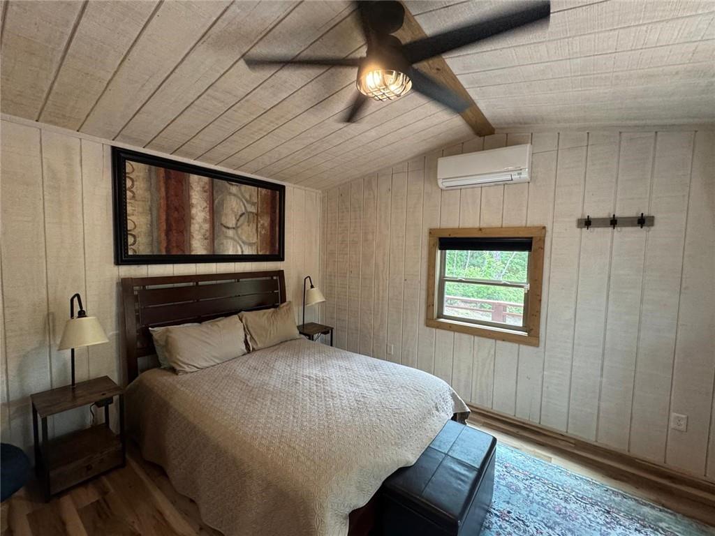 225 Overlook Circle Clarkesville, GA 30523 - Photo 4 of 27
