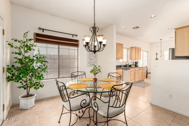 $3,999 | 6425 South Kimberlee Way, Chandler, AZ 85249