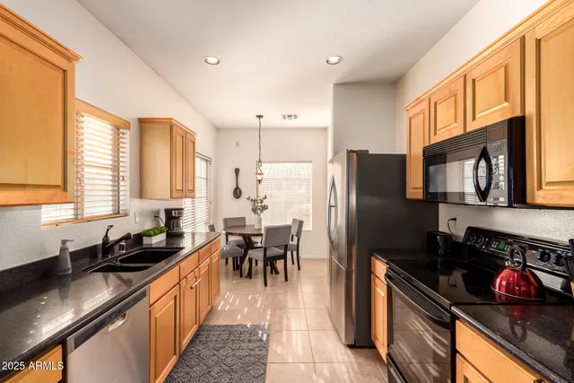 $3,999 | 6425 South Kimberlee Way, Chandler, AZ 85249