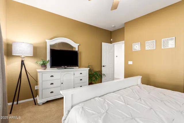 $3,999 | 6425 South Kimberlee Way, Chandler, AZ 85249