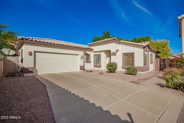 $3,999 | 6425 South Kimberlee Way, Chandler, AZ 85249