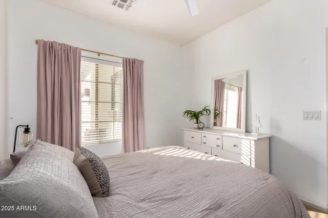 $3,999 | 6425 South Kimberlee Way, Chandler, AZ 85249