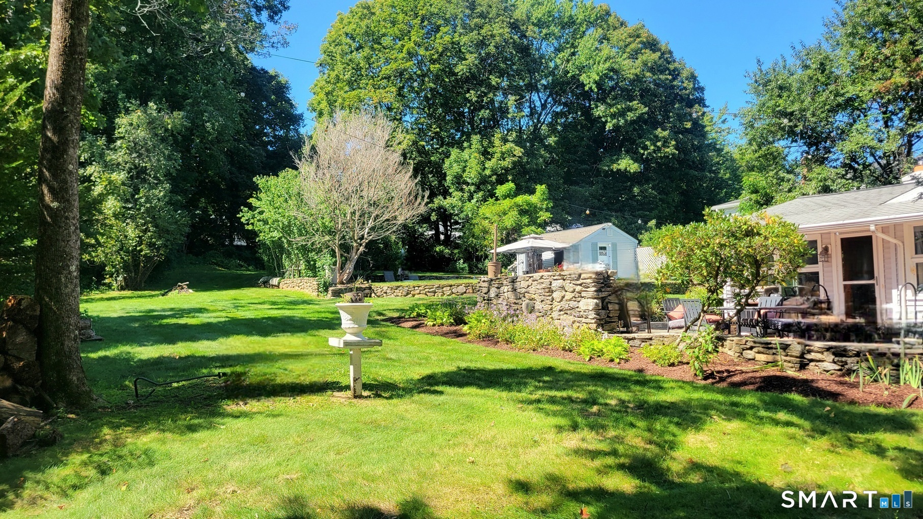 114 Murlyn Road Hamden, CT 06518 - Photo 4 of 9 Gallery Image 4