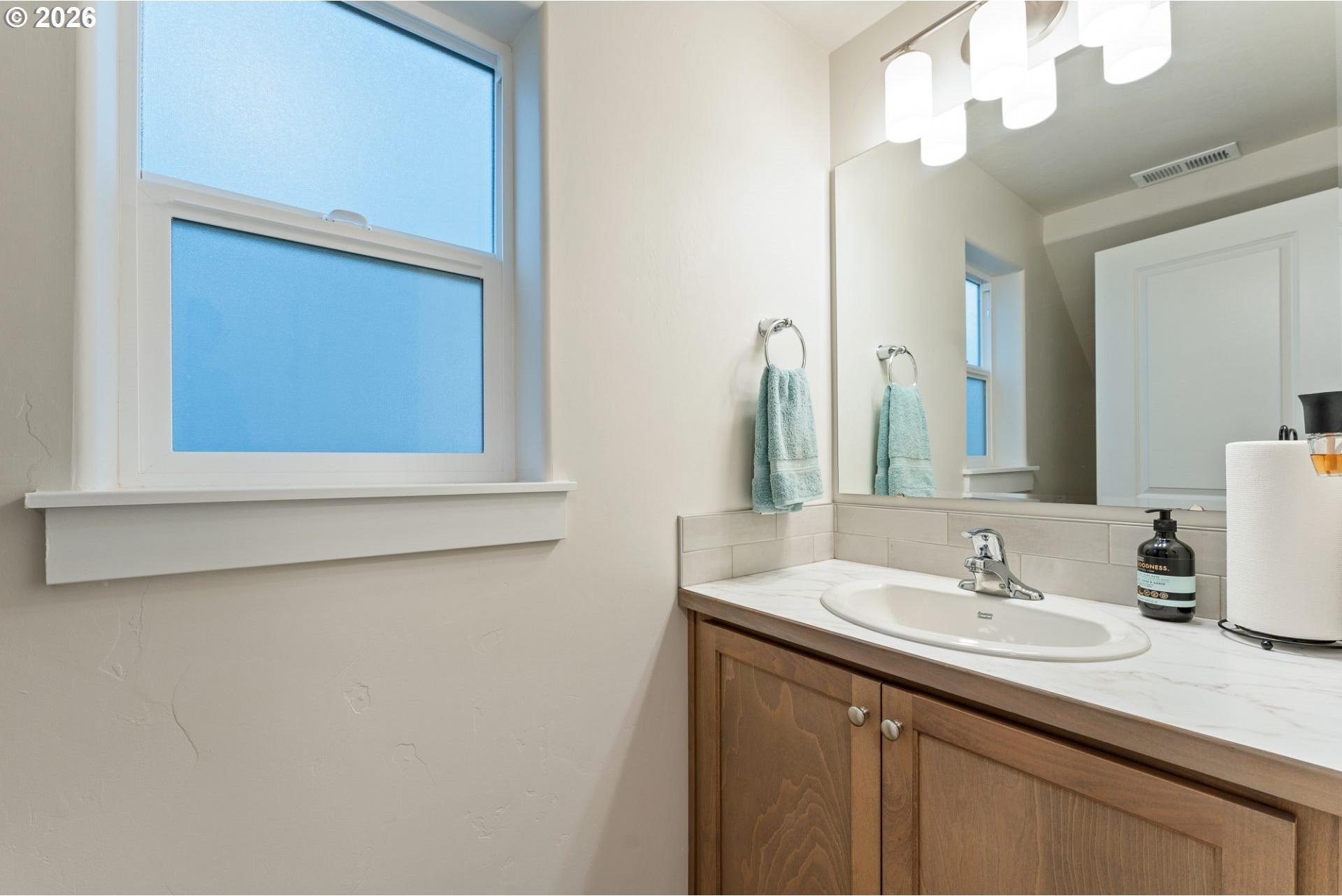5229 Red Oak Drive Springfield, OR 97478 - Photo 12 of 14 Gallery Image 12