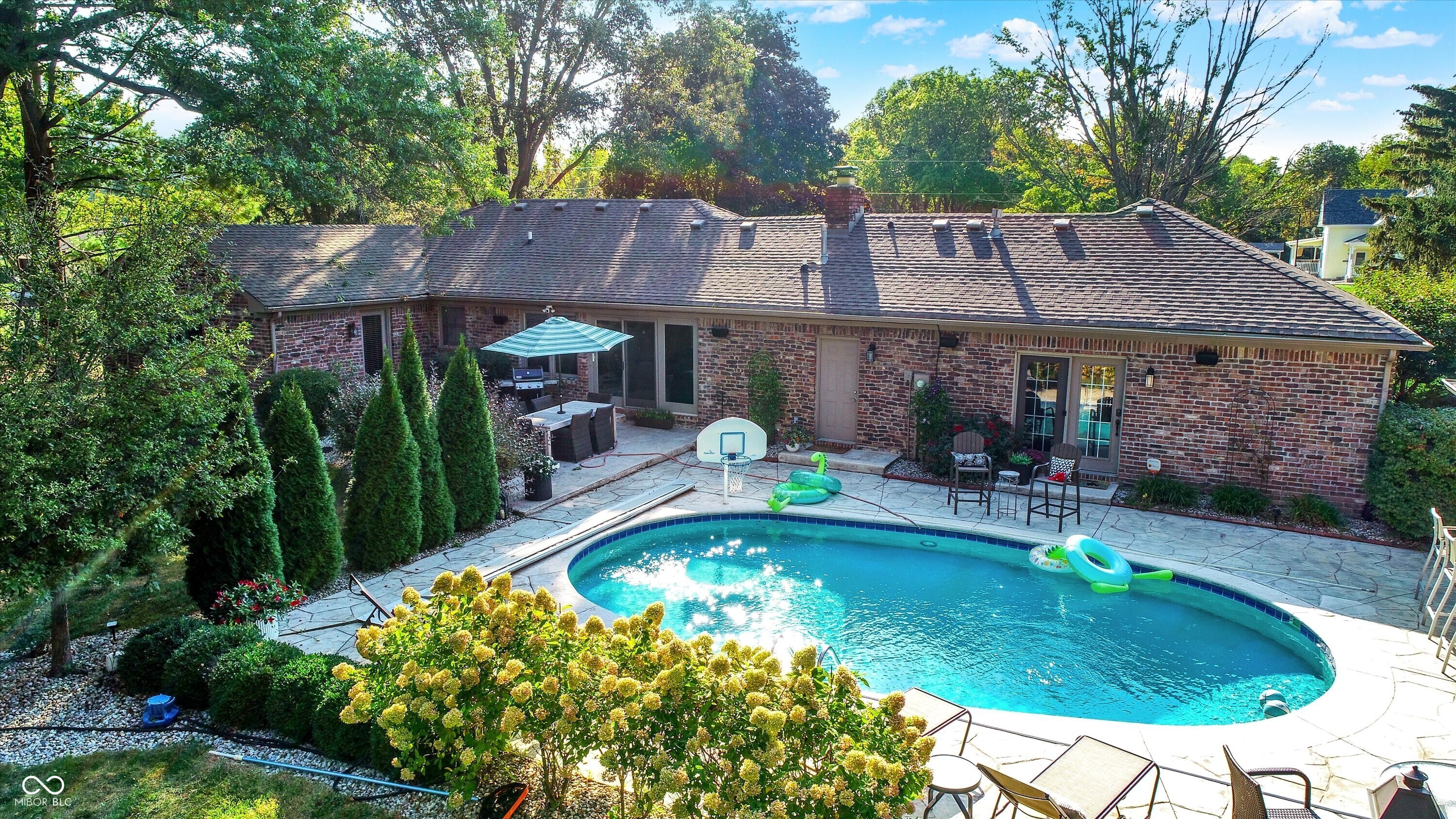 11002 Hoosier Road Fishers, IN 46037 - Photo 2 of 66