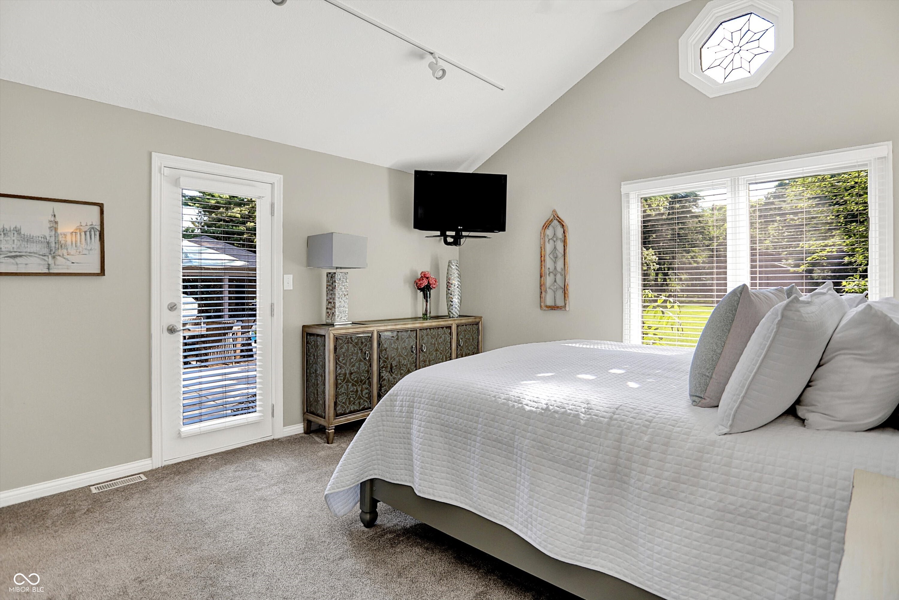 11002 Hoosier Road Fishers, IN 46037 - Photo 25 of 66