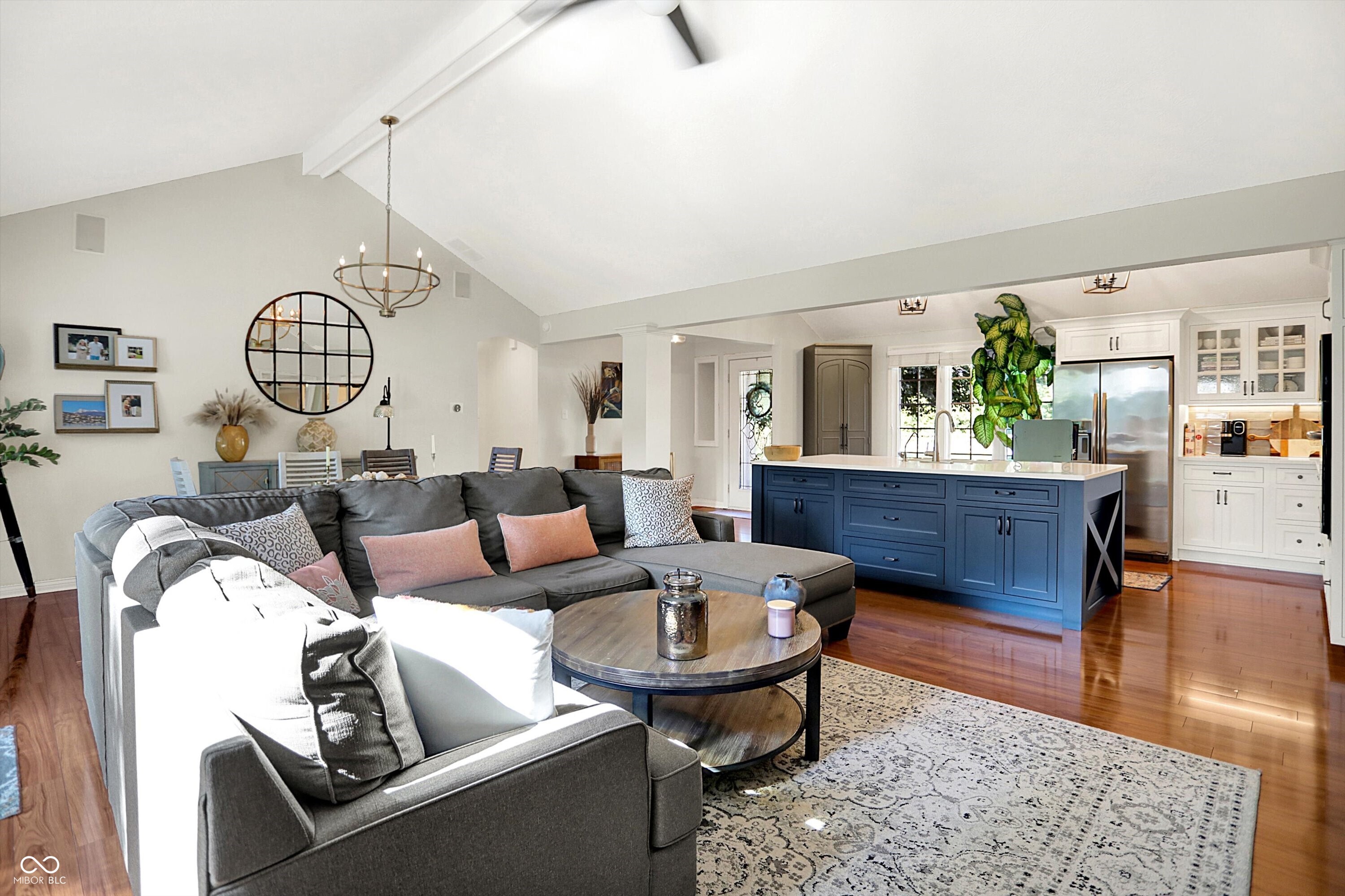 11002 Hoosier Road Fishers, IN 46037 - Photo 5 of 66