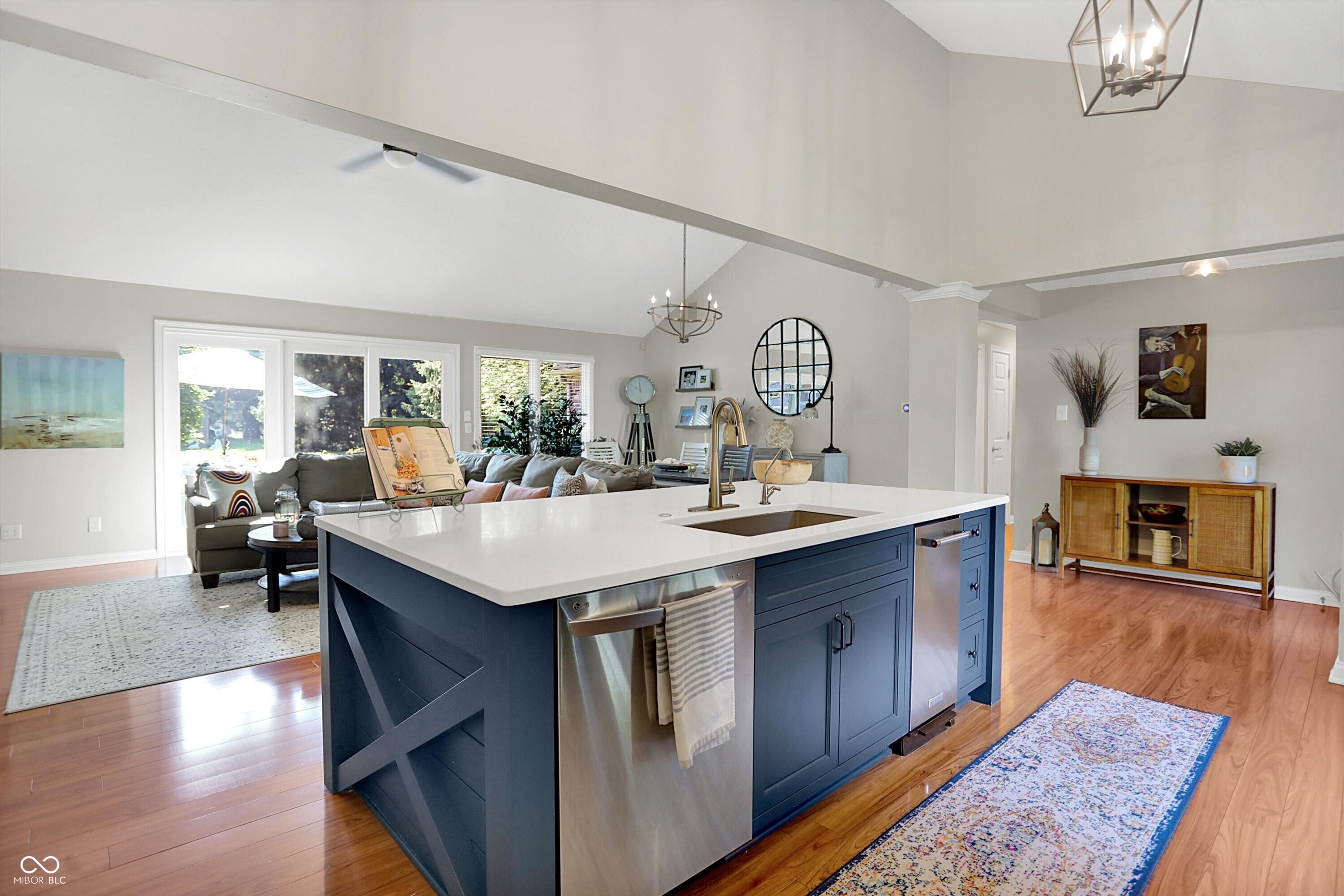 11002 Hoosier Road Fishers, IN 46037 - Photo 8 of 66