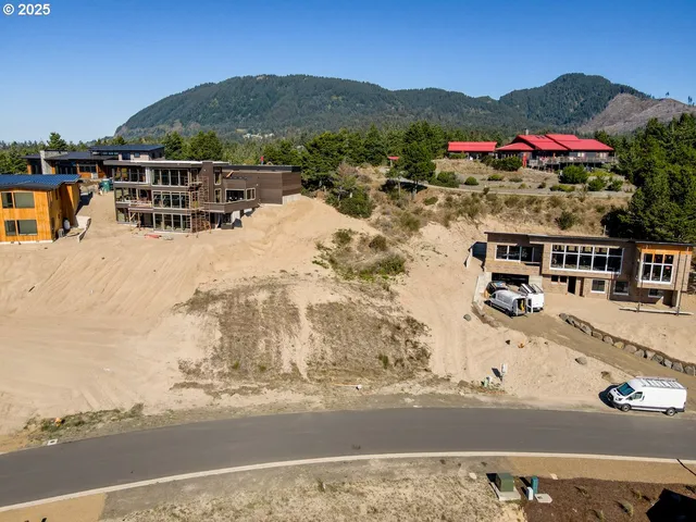 $390,000 | 473 Meadows Drive, Manzanita, OR 97130