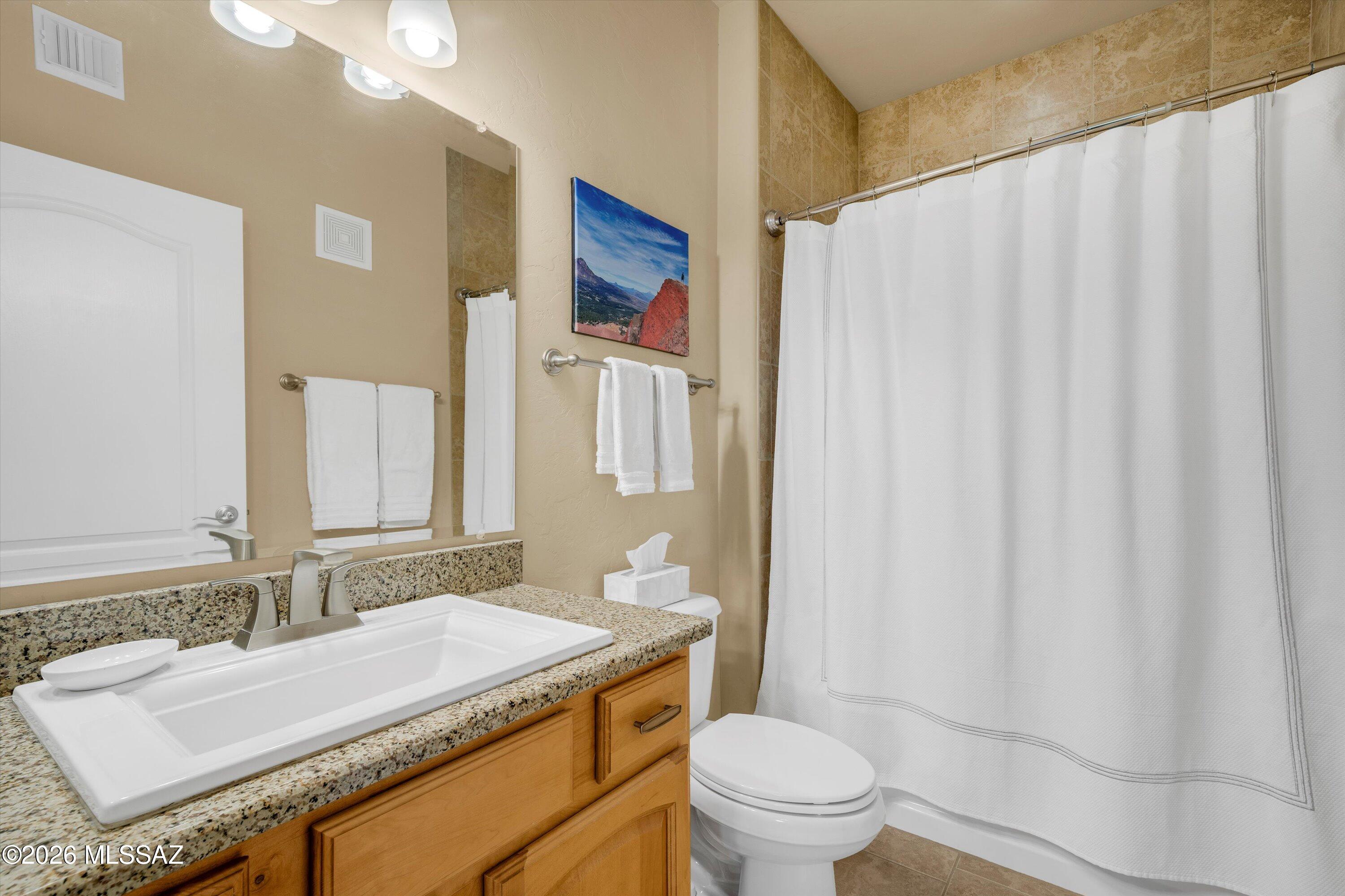 2550 East River Road, Unit 11205 Tucson, AZ 85718 - Photo 19 of 30 Primary Bathroom