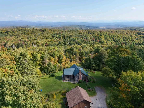 $459,000 | 40 Gore Road, Danville, VT 05828