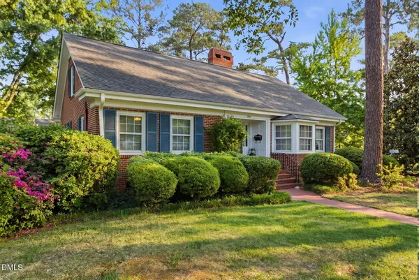 $529,900 | 806 South 1st Street, Smithfield, NC 27577