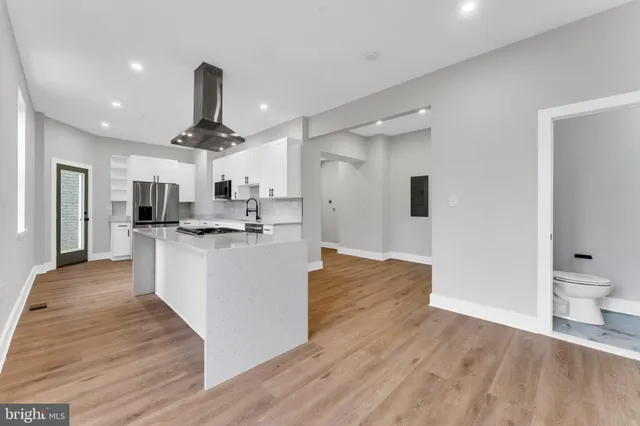 $1,400,000 | 3521 New Hampshire Avenue Northwest, Washington, DC 20010