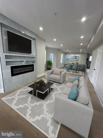 $1,400,000 | 3521 New Hampshire Avenue Northwest, Washington, DC 20010